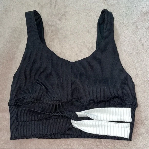 Carbon-38 sport bra size S - Picture 1 of 5